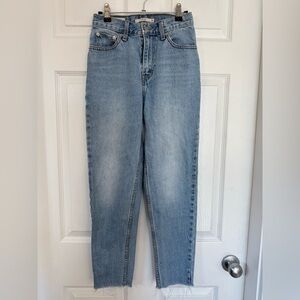 Levi’s Mom Jeans Size 24